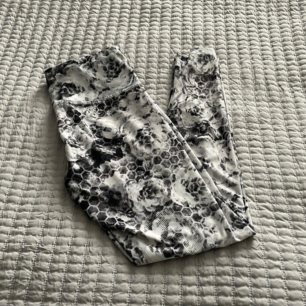 Womens Danskin tights Size small.